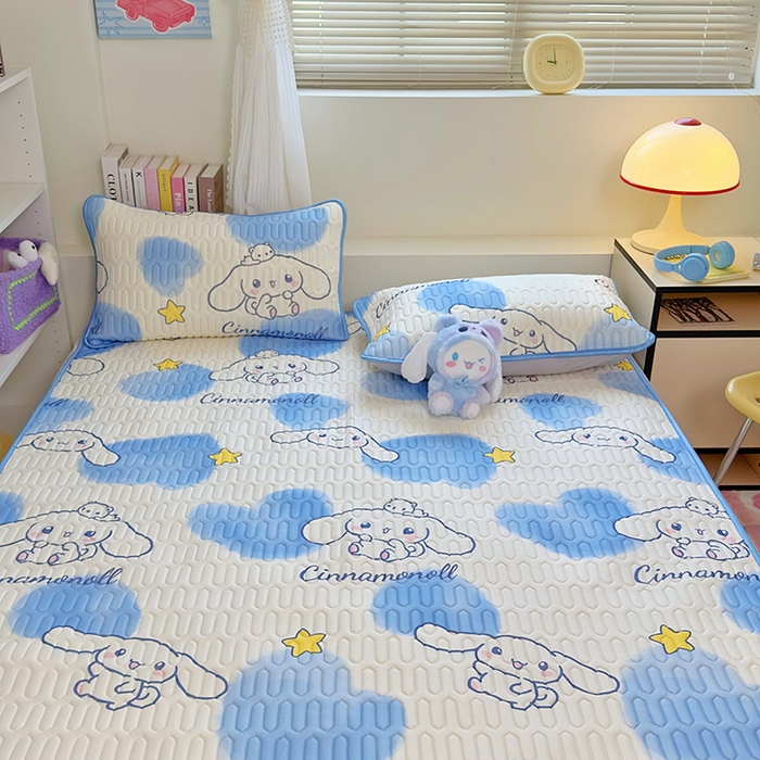 91家纺网 家纺一手货源 找家纺 澳萝拉 2024新款A类凉感丝三丽鸥乳胶凉席 蓝心大耳狗