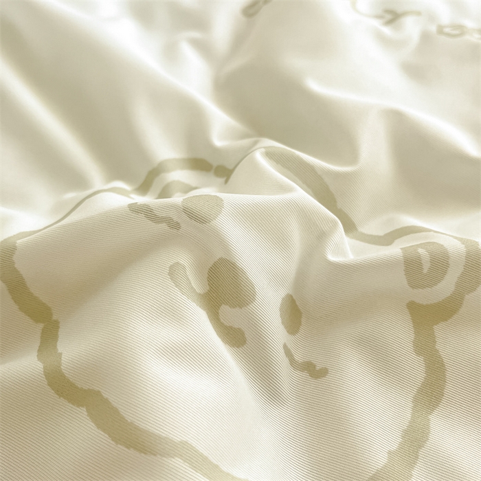 91家纺网 家纺一手货源 找家纺 古吉梦 2024新款冰激凌凉感丝夏被-小清新 凉感丝夏被-奶油布丁+莴苣