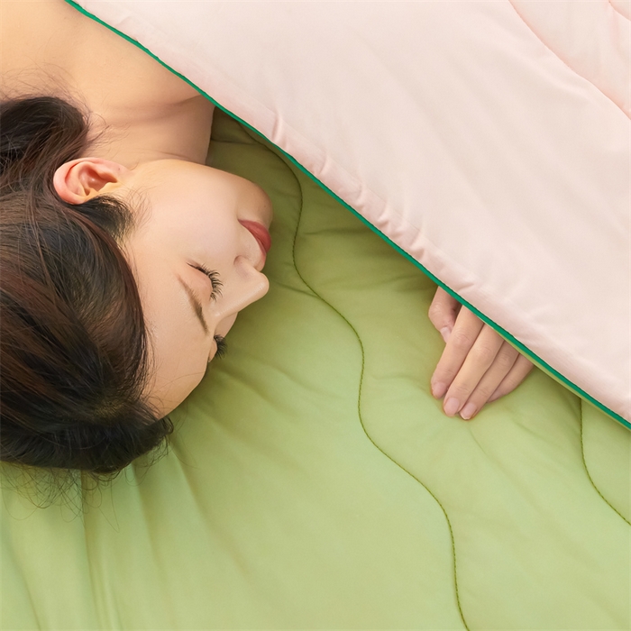 91家纺网 家纺一手货源 找家纺 古吉梦 2024新款冰激凌西瓜被夏凉被 蜜瓜粉