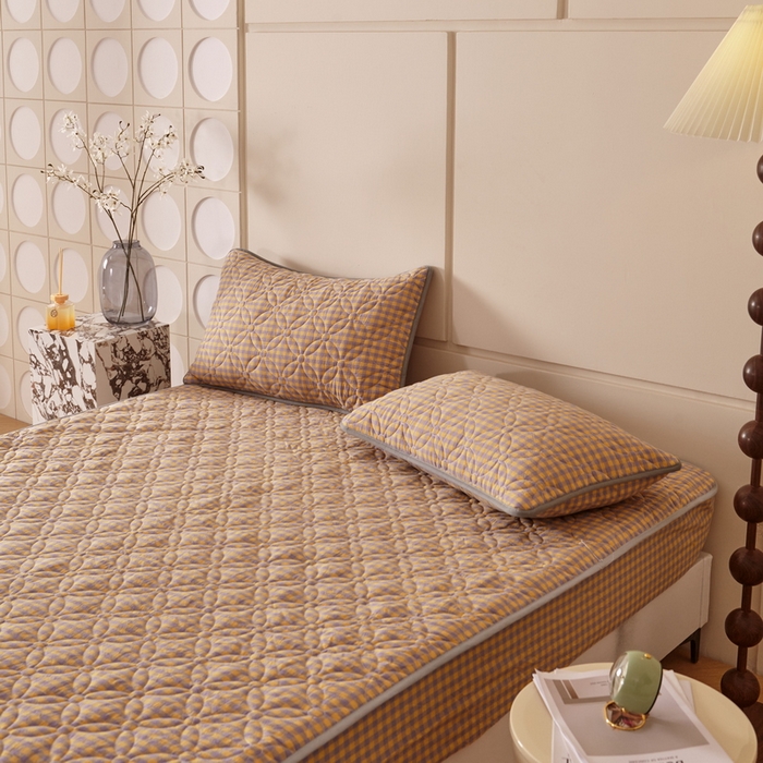 91家纺网 家纺一手货源 找家纺 杜先生 2024新款无印风水洗棉夹棉床笠 橘小格