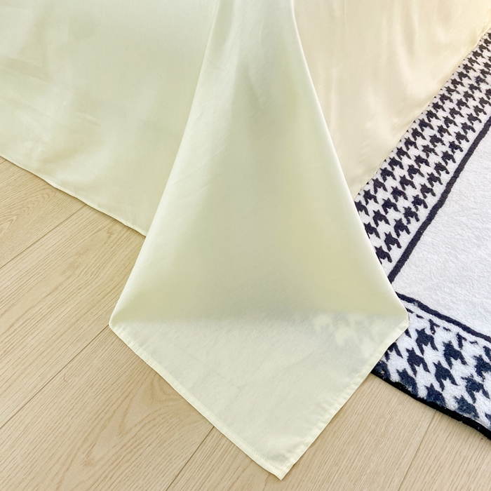 91家纺网 家纺一手货源 找家纺 黑马家居 2024新款双拼全棉四件套 灰绿+奶白