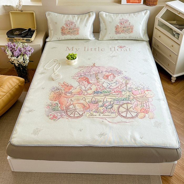 91家纺网 家纺一手货源 找家纺 萝莉家纺 2024新款大版印花冰丝凉席床席床笠款 我心爱的小花车-床笠款