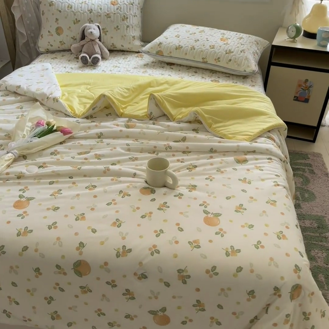 91家纺网 家纺一手货源 找家纺 古吉梦 2024新款冰激凌凉感丝夏被-小清新 凉感丝夏被-砂糖橘+亮黄