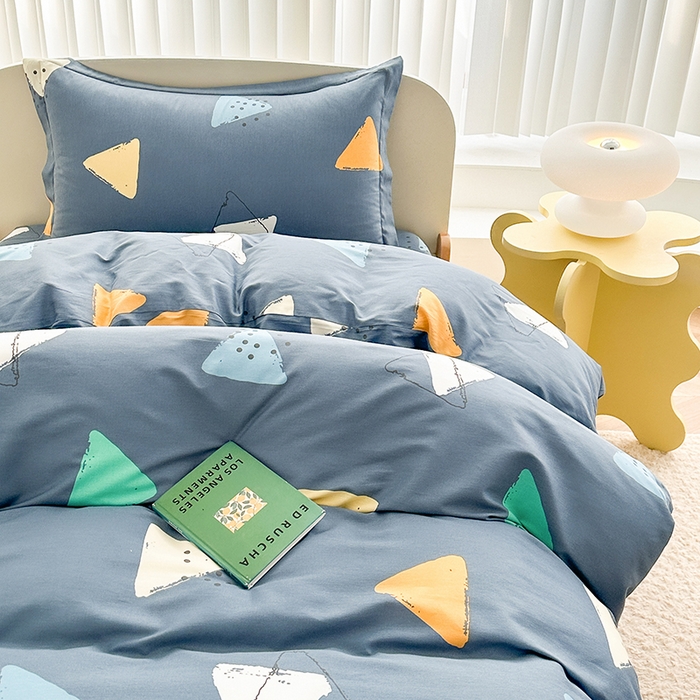 91家纺网 家纺一手货源 找家纺 凌云家纺 2025新款A类13372全棉床单款三件套四件套 酷乐时尚