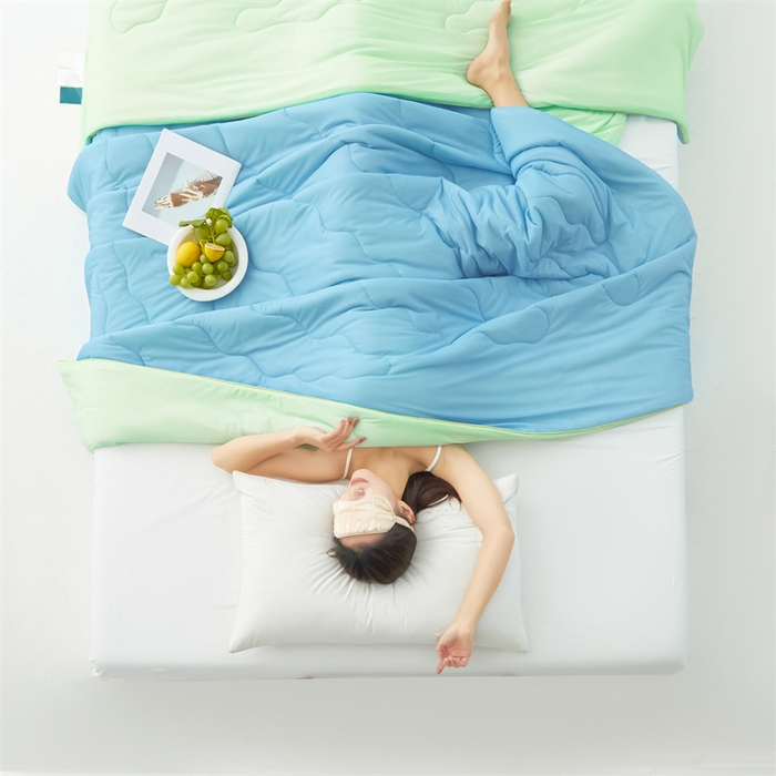 91家纺网 家纺一手货源 找家纺 古吉梦 2024新款冰激凌西瓜被夏凉被 蜜瓜绿