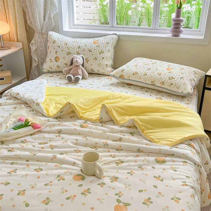 91家纺网 家纺一手货源 找家纺 古吉梦 2024新款冰激凌凉感丝夏被-小清新 凉感丝夏被-砂糖橘+亮黄