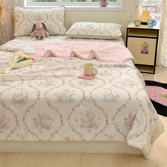 91家纺网 家纺一手货源 找家纺 古吉梦 2024新款冰激凌凉感丝夏被-小清新 凉感丝夏被-萌兮兔