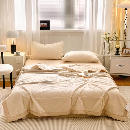 91家纺网 家纺一手货源 找家纺 水洗的故事2025新款A类色织水洗棉丝夏被四件套系列 小格米