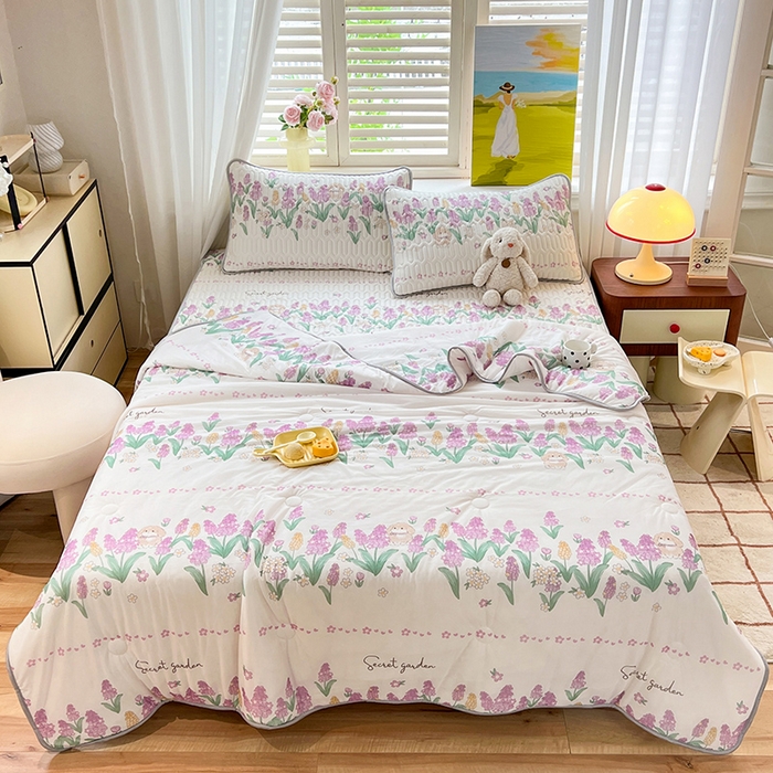 91家纺网 家纺一手货源 找家纺 慕澄家纺 2024新款小版印花0.5乳胶凉席系列 紫色浪漫