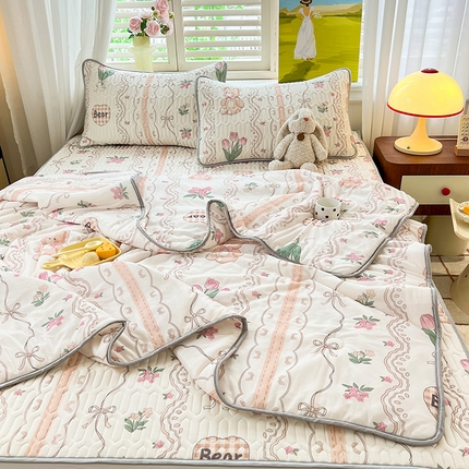 91家纺网 家纺一手货源 找家纺 （总）慕澄家纺 2024新款小版印花0.5乳胶凉席夏被四件套