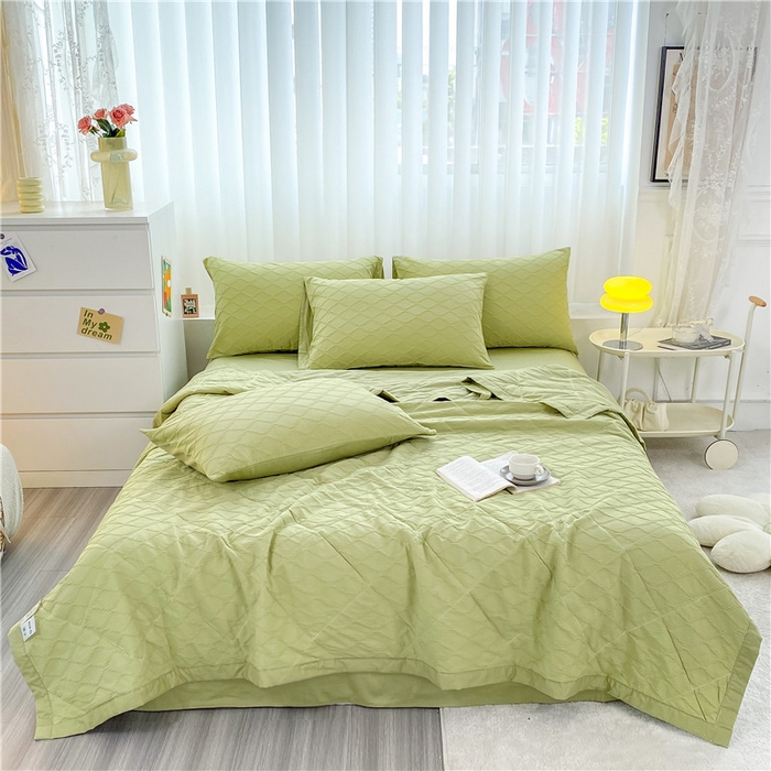 91家纺网 家纺一手货源 找家纺 琪格格2024新款A类细腻舒适全棉泡泡纱纱夏被 纯棉泡泡纱夏被-纯果绿