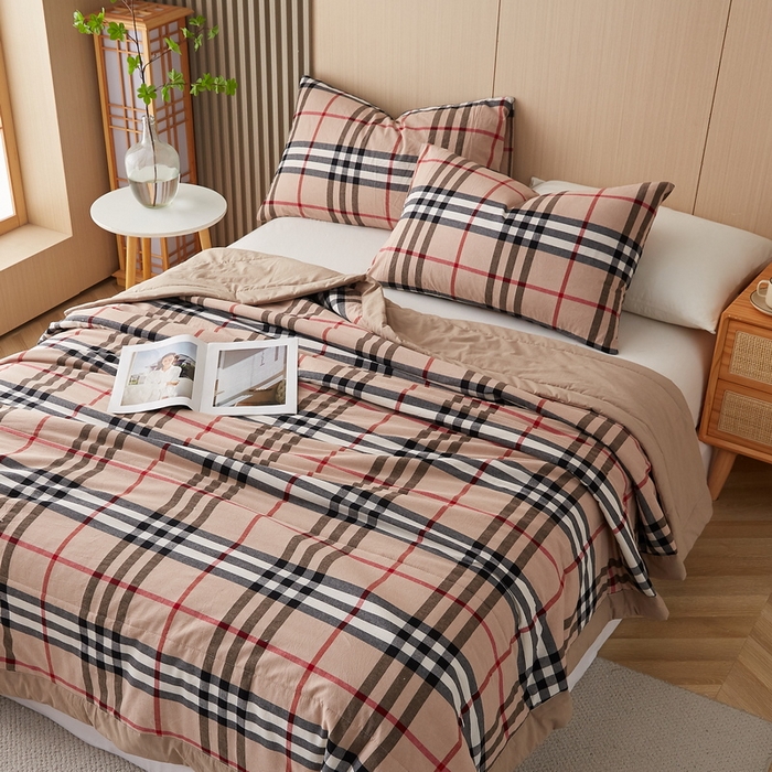 91家纺网 家纺一手货源 找家纺 猎鹿人家纺 2024新款水洗棉棉花夏被 咖条