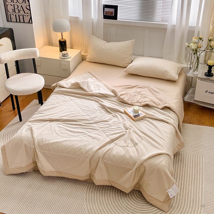 91家纺网 家纺一手货源 找家纺 水洗的故事2025新款A类色织水洗棉丝夏被四件套系列 小格米