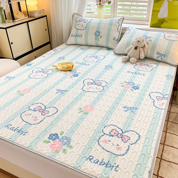 91家纺网 家纺一手货源 找家纺 慕澄家纺 2024新款小版印花0.5乳胶凉席系列 条纹兔