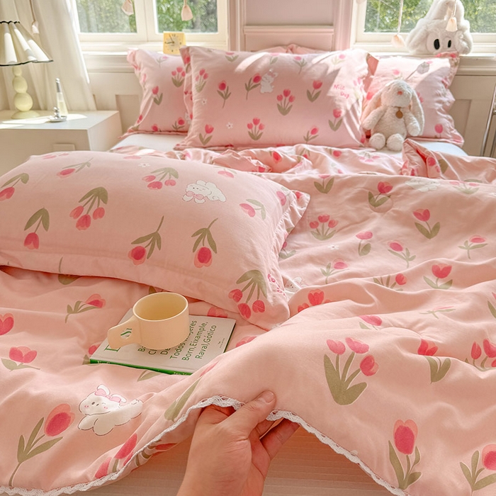 91家纺网 家纺一手货源 找家纺 创优家纺  2025新款A类皱皱纱小花边夏被 甜茶日记