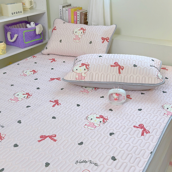 91家纺网 家纺一手货源 找家纺 澳萝拉 2024新款A类凉感丝三丽鸥乳胶凉席 爱心 KT猫((粉)