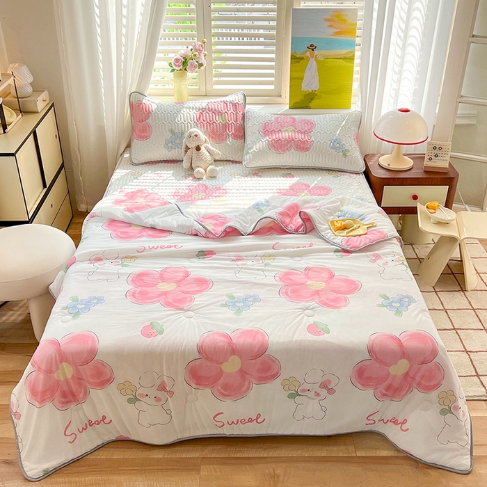 91家纺网 家纺一手货源 找家纺 慕澄家纺 2024新款小版印花0.5乳胶凉席夏被四件套 心花怒放