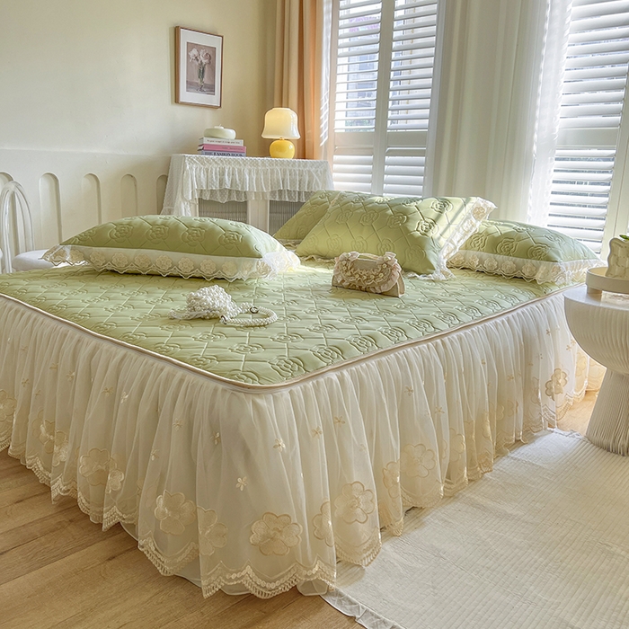 91家纺网 家纺一手货源 找家纺 网红馆 2025新款凉感丝乳胶凉席夏被四件套床裙款 豆蔻绿