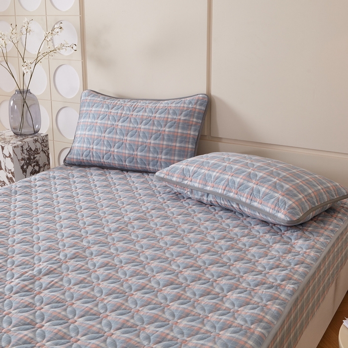 91家纺网 家纺一手货源 找家纺 杜先生 2024新款无印风水洗棉夹棉床笠 浅蓝中格