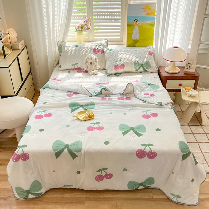 91家纺网 家纺一手货源 找家纺 慕澄家纺 2024新款小版印花0.5乳胶凉席系列 粉樱桃