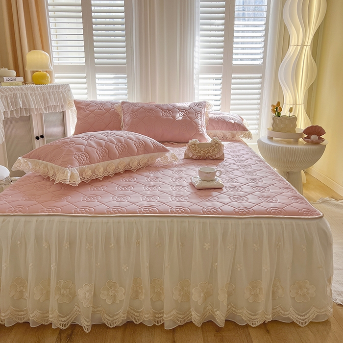 91家纺网 家纺一手货源 找家纺 网红馆 2025新款凉感丝乳胶凉席夏被四件套床裙款 绯红