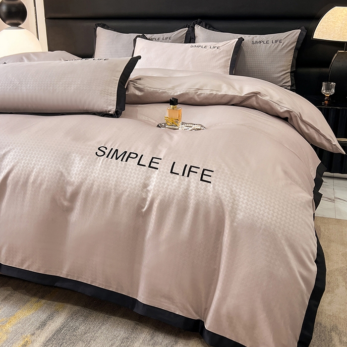 91家纺网 家纺一手货源 找家纺 艾米家居 2025水洗真丝提花系列简约生活 简约生活卡其