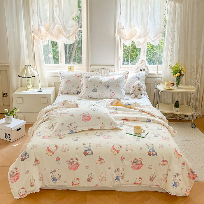 91家纺网 家纺一手货源 找家纺 创优家纺  2025新款A类皱皱纱小花边夏被 奶猫