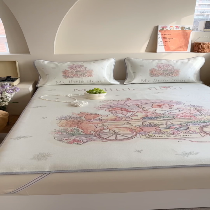 91家纺网 家纺一手货源 找家纺 萝莉家纺 2024新款大版印花冰丝凉席床席床笠款 我心爱的小花车-平席款