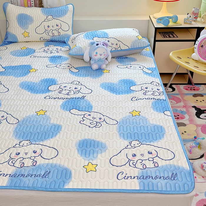 91家纺网 家纺一手货源 找家纺 澳萝拉 2024新款A类凉感丝三丽鸥乳胶凉席 蓝心大耳狗