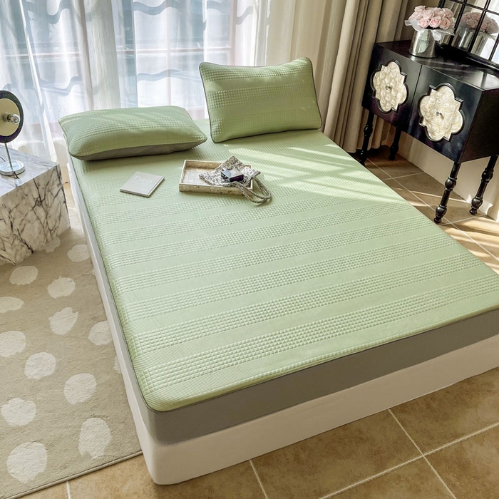 91家纺网 家纺一手货源 找家纺 全季家居 2024新款5A速冷PE简约系列凉豆豆席 格调-果绿-床笠款