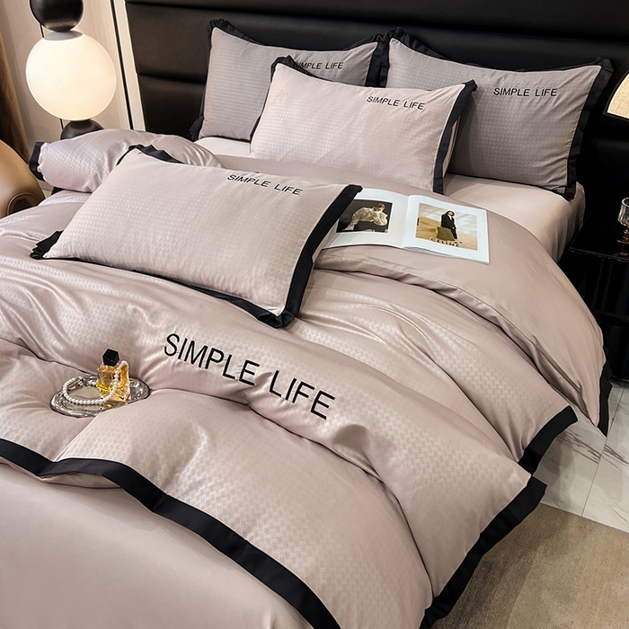 91家纺网 家纺一手货源 找家纺 艾米家居 2025水洗真丝提花系列简约生活 简约生活卡其