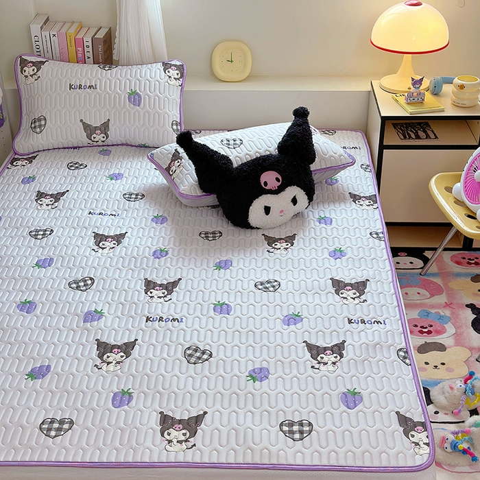 91家纺网 家纺一手货源 找家纺 澳萝拉 2024新款A类凉感丝三丽鸥乳胶凉席 草莓库洛米