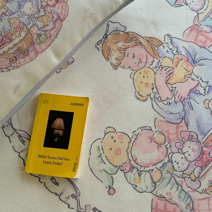 91家纺网 家纺一手货源 找家纺 萝莉家纺 2024新款大版印花冰丝凉席床席床笠款 我和我的玩具小熊们-床笠款