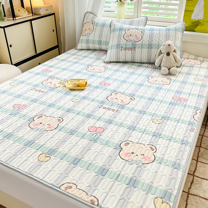 91家纺网 家纺一手货源 找家纺 慕澄家纺 2024新款小版印花0.5乳胶凉席系列 格子熊