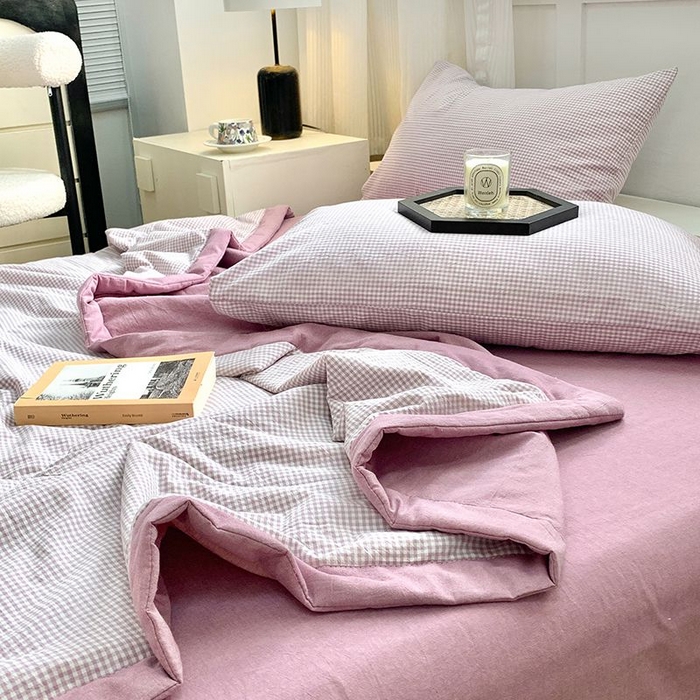 91家纺网 家纺一手货源 找家纺 水洗的故事2025新款A类色织水洗棉丝夏被四件套系列 小格紫