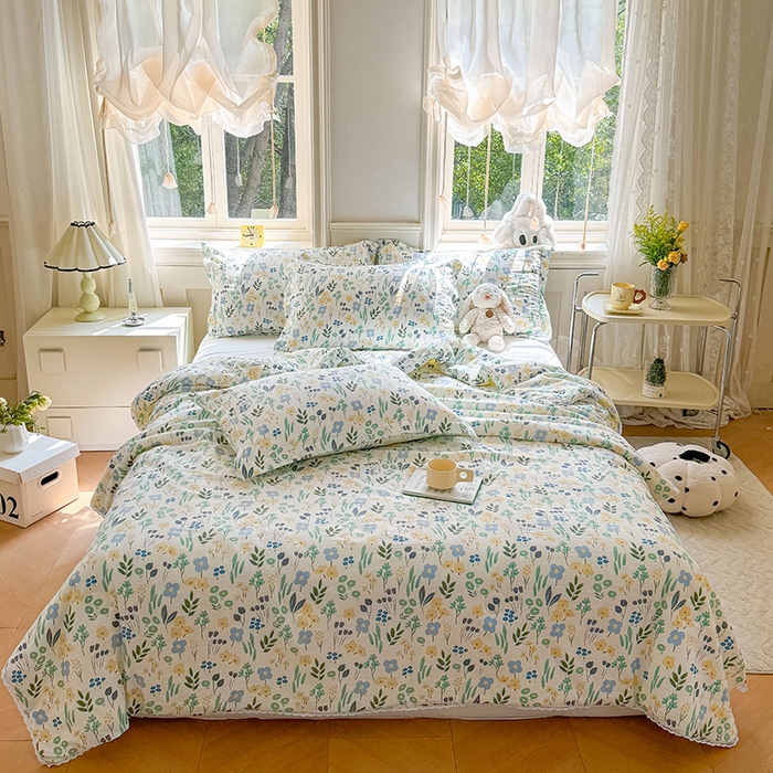 91家纺网 家纺一手货源 找家纺 创优家纺  2025新款A类皱皱纱小花边夏被 夏日风情