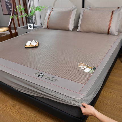 91家纺网 家纺一手货源 找家纺 （总）小牛席业 加厚款-熊猫冰藤席（床笠款）凉席藤席冰藤席冰丝席竹席乳胶席凉感豆豆席