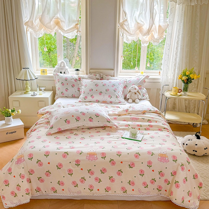 91家纺网 家纺一手货源 找家纺 创优家纺  2025新款A类皱皱纱小花边夏被 曼塔玫瑰