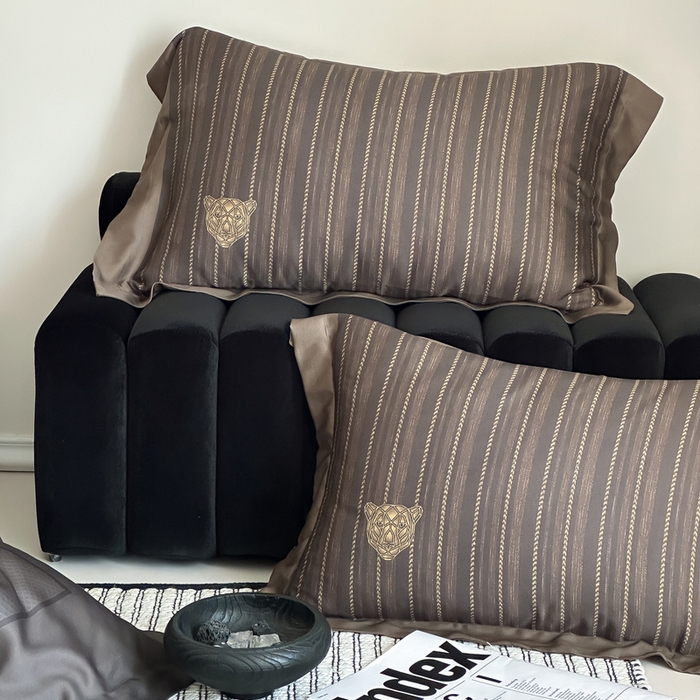 91家纺网 家纺一手货源 找家纺 优悦生活馆 2024新款天丝宽边拼角四件套-商务系列 斯蒂夫-咖