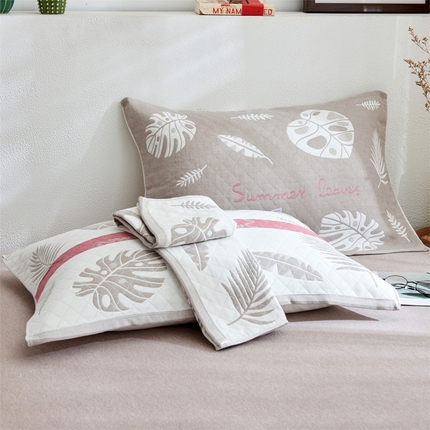 91家纺网 家纺一手货源 找家纺 （总）2024新款三层加厚纱布独版定位枕巾 52*78cm一对