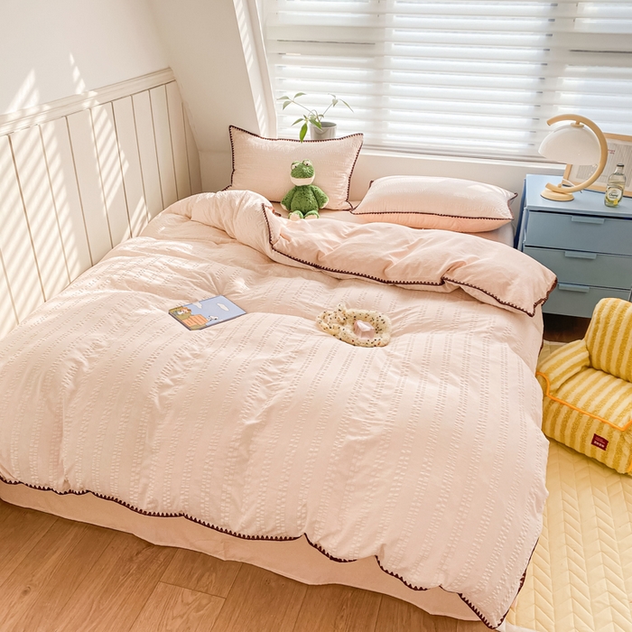 91家纺网 家纺一手货源 找家纺 羋多2024新款贝壳边雨泡泡棉泡泡纱双层纱四件套 奶豆沙