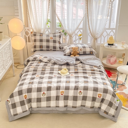 91家纺网 家纺一手货源 找家纺 （总）恋之巢2024新款 泡泡棉印花夏被四件套