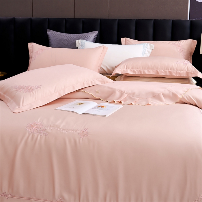 91家纺网 家纺一手货源 找家纺 保罗圣迪奥 2024新款天丝夏被四件套-巴黎之夜 樱花粉