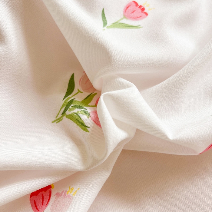 91家纺网 家纺一手货源 找家纺 妖妖家纺 2024新款超柔软糯水洗云朵棉印花夏被四件套 森系小花