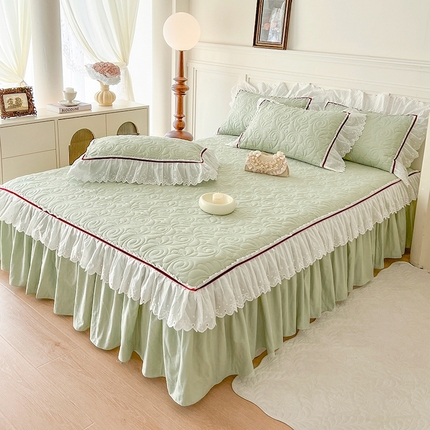 91家纺网 家纺一手货源 找家纺 网红馆 2025新款全棉双层纱花边款爱丽丝系列单床裙 豆蔻绿