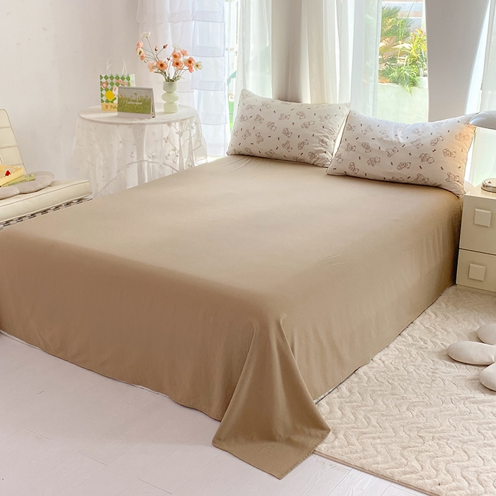 91家纺网 家纺一手货源 找家纺 妖妖家纺 2024新款超柔软糯水洗云朵棉印花夏被四件套 可爱棕熊