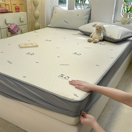 91家纺网 家纺一手货源 找家纺 （总）启程家纺 2024春夏A类凉豆豆凉席床笠款凉席套件