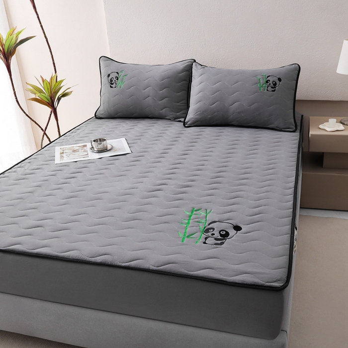 91家纺网 家纺一手货源 找家纺 恒尚居 2024新款熊猫刺绣水洗原棉大豆床笠-四季款 深灰色