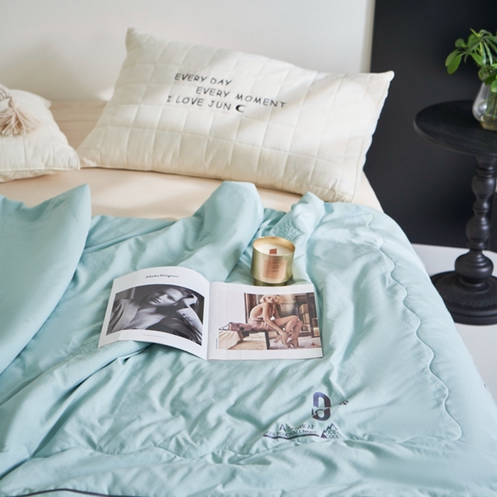 91家纺网 家纺一手货源 找家纺 米菲 2024新款亲肤舒适冰蝉丝科技被 夏被 被子被芯 青春兰