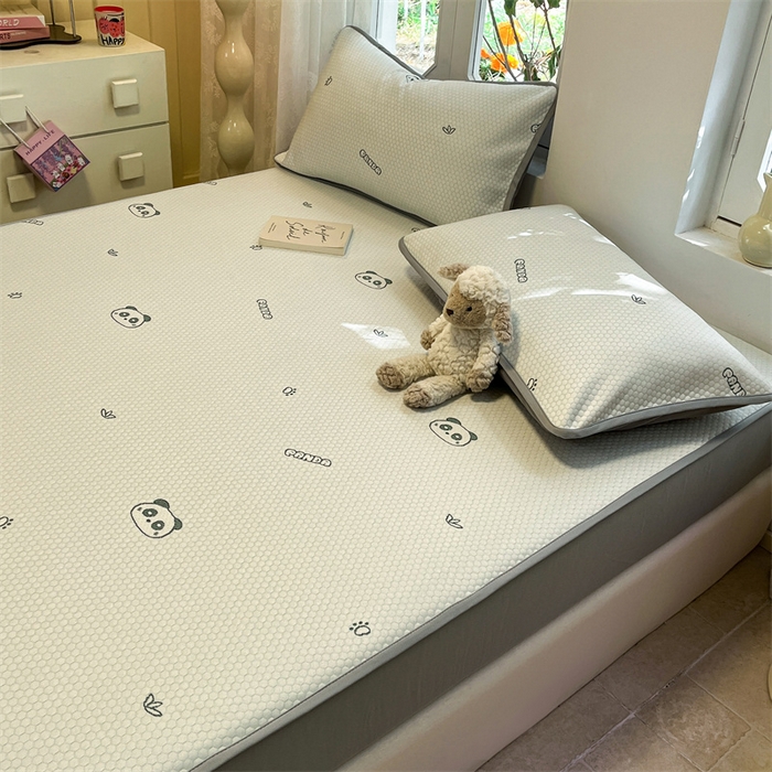 91家纺网 家纺一手货源 找家纺 启程家纺 2024春夏A类凉豆豆凉席床笠款凉席套件 小熊头